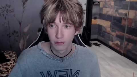 soren online show from March 11, 7:06 pm