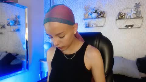 Snapshot of peyton_gh chatting on September 21, 3:32 am Peyton online show from September 21, 3:32 am