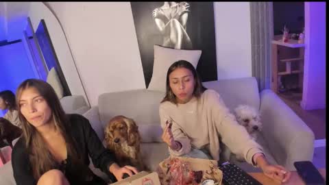 Peyton   online show from October 16, 1:49 am