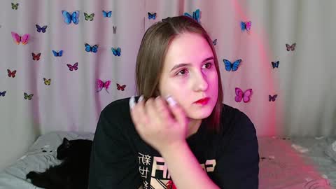 phantommira online show from December 27, 7:03 pm