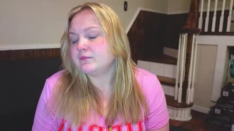 PhatAssBlond online show from February 15, 10:19 pm