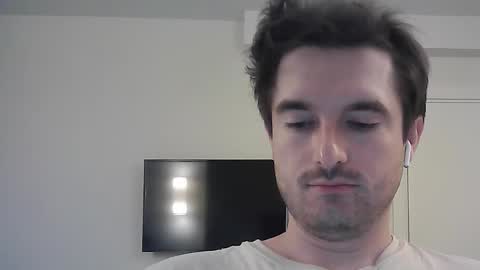 PhilipBorison online show from September 12, 5:42 am