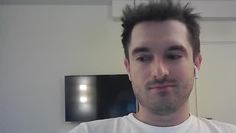 PhilipBorison online show from October 9, 5:13 am