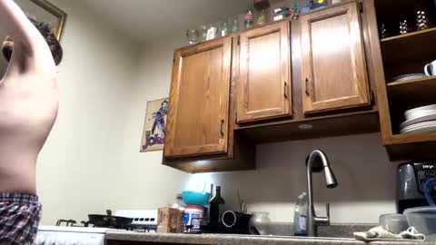 Phil online show from February 18, 3:21 am