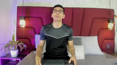 Milo online show from April 7, 11:56 am