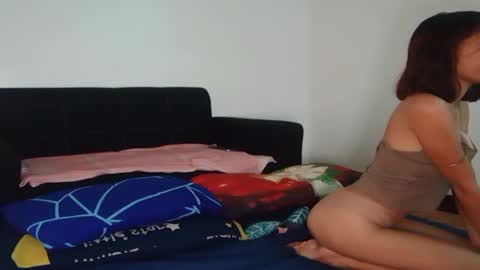 Online at weekends Friday to Sunday online show from March 11, 7:14 pm