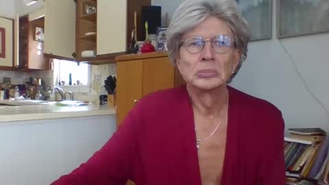 phillipa online show from February 9, 3:34 pm