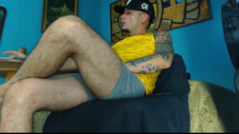 Snapshot of phlilloyhighclouds chatting on March 10, 7:07 pm phlilloyhighclouds online show from March 10, 7:07 pm