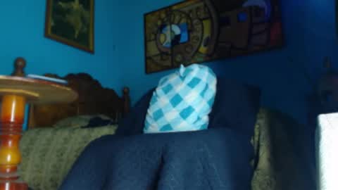 Snapshot of phlilloyhighclouds chatting on February 25, 2:26 pm phlilloyhighclouds online show from February 25, 2:26 pm