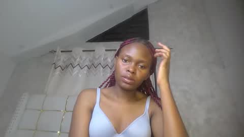 phoebe online show from March 21, 7:07 pm