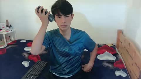 phuwin online show from August 4, 6:31 am