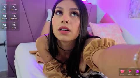 Snapshot of pia_stone1 chatting on October 17, 9:19 pm Liz online show from October 17, 9:19 pm
