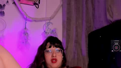 Snapshot of piafisher_ chatting on October 3, 3:04 am PIA FISHER online show from October 3, 3:04 am