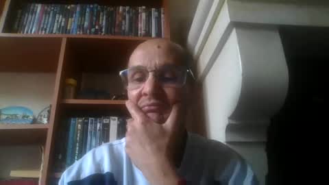 pichoun71 online show from December 7, 2:08 pm