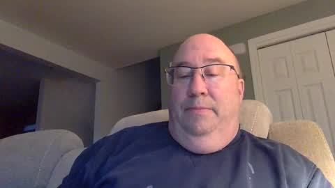 Snapshot of pickme11113 chatting on December 30, 12:52 pm pickme11113 online show from December 30, 12:52 pm