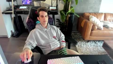 Pierre Fitch online show from March 10, 10:02 pm