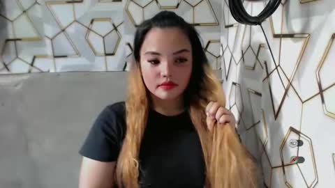 IM APRIL online show from April 3, 8:43 am