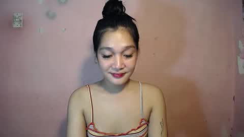 CUTE NIXIE online show from December 18, 4:17 pm