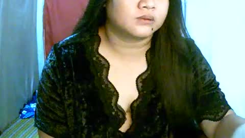 pinayjona online show from April 15, 12:52 pm