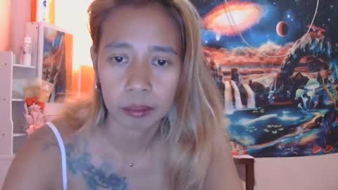 pinaymorena_renelda online show from April 3, 6:53 am