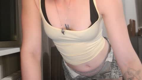       online show from October 18, 7:07 pm