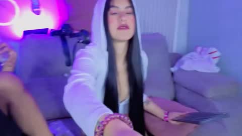 pink_as online show from March 22, 12:14 am