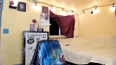 Virginity smiles online show from September 17, 8:18 am