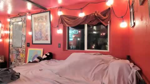 Virginity smiles online show from January 24, 10:11 am