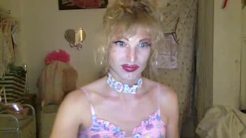 pinkfag online show from March 7, 9:48 pm