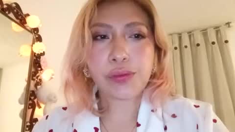 Pink  online show from June 7, 3:22 am