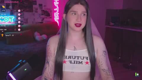 pinkvenom_ online show from April 21, 9:44 pm