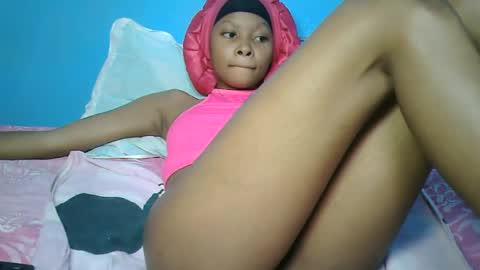 pinky_lov online show from October 6, 6:26 pm