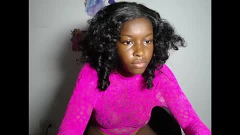 pinkykiki_247 online show from February 3, 9:46 am