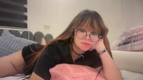 Rose online show from May 15, 1:47 am