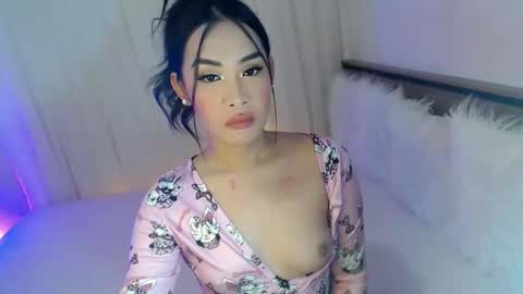 Ari online show from September 12, 3:30 am