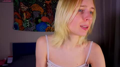 pis_sos online show from April 20, 12:41 pm