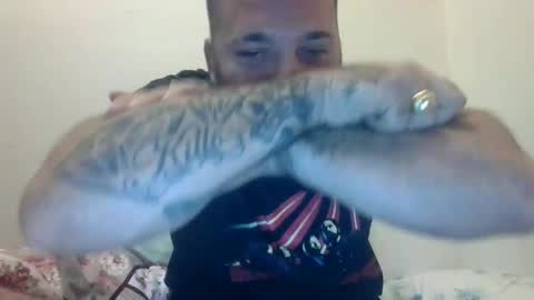 Snapshot of pistolerooxxx chatting on October 20, 2:00 pm pistolerooxxx online show from October 20, 2:00 pm