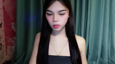 The Girl Named Eyve online show from June 13, 6:29 pm