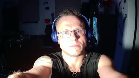 pitrs30sexy online show from April 19, 6:54 pm