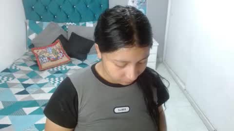 pixiefuckass69 online show from December 4, 6:40 pm