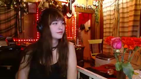 Izzy online show from February 17, 3:27 am