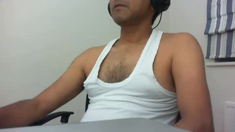 Snapshot of platino3026 chatting on October 2, 10:52 pm platino3026 online show from October 2, 10:52 pm