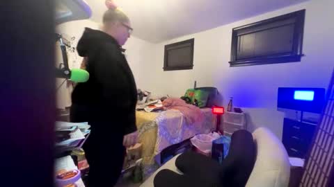 Platinum Puzzy online show from March 5, 5:49 am