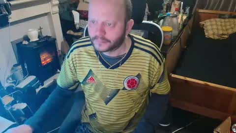 playboy_horny online show from December 14, 10:05 pm