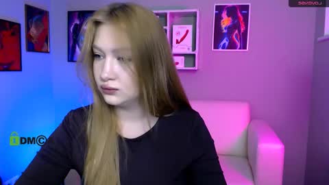 Sophie online show from December 5, 10:14 am