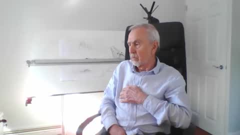 Pleasedominateme online show from April 7, 3:03 pm