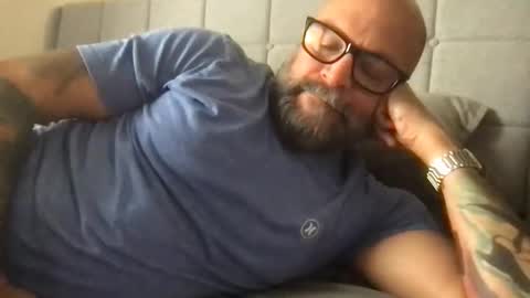 PleaseSitOnMyCock online show from April 5, 4:04 pm