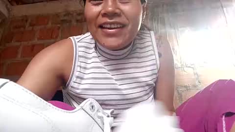 pocahontasdoll95 online show from April 27, 4:15 pm