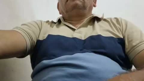 poli online show from May 6, 1:44 am