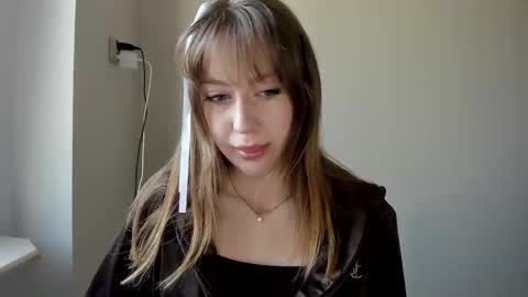 Polina online show from April 18, 1:02 pm